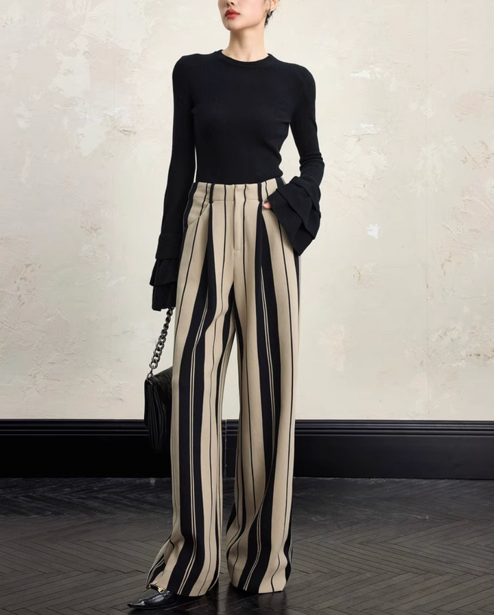 بنطلون واسع مخطط بخصر عالٍ – نوير