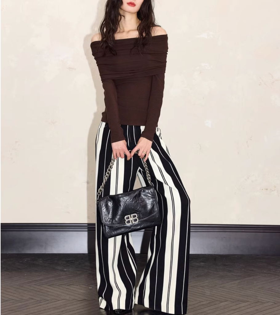 بنطلون واسع مخطط بخصر عالٍ – نوير