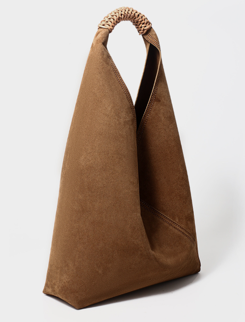 بلوزة مخملية بأكمام طويلة وياقة مزينة – تامر