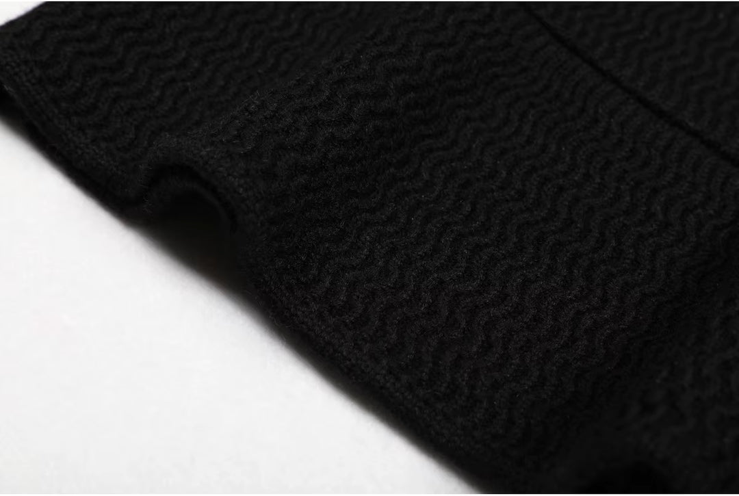 Plissiertes Oberteil mit ausgestellten Ärmeln und Maxirock-Set mit Taillengürtel – Rosiny 