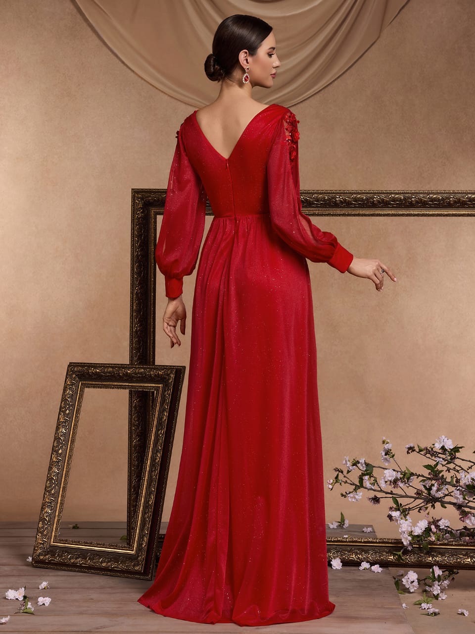 Plissiertes Oberteil mit ausgestellten Ärmeln und Maxirock-Set mit Taillengürtel – Rosiny 