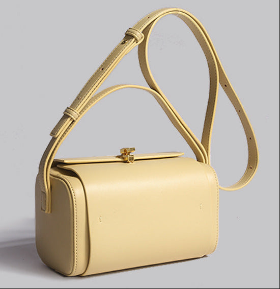 box-shaped leather crossbody bag with gold clasp – LIVILTA
