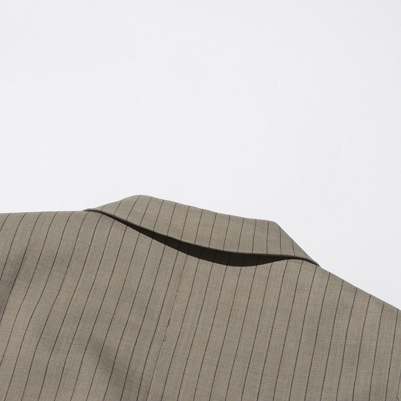 Plissiertes Oberteil mit ausgestellten Ärmeln und Maxirock-Set mit Taillengürtel – Rosiny 