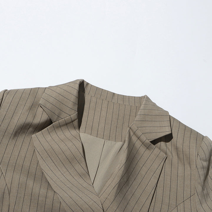 Plissiertes Oberteil mit ausgestellten Ärmeln und Maxirock-Set mit Taillengürtel – Rosiny 