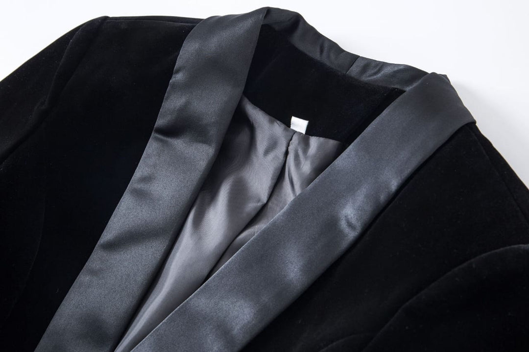 velvet blazer with satin lapel and crystal buttons – SELENE