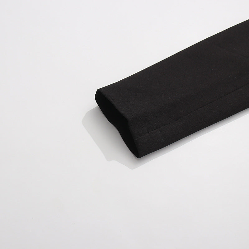 بليزر مزدوج الصدر مع تفاصيل بروش مزخرفة - فيليريب