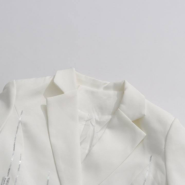 طقم بليزر مصمم خصيصًا ومزين بالترتر - ستيلار