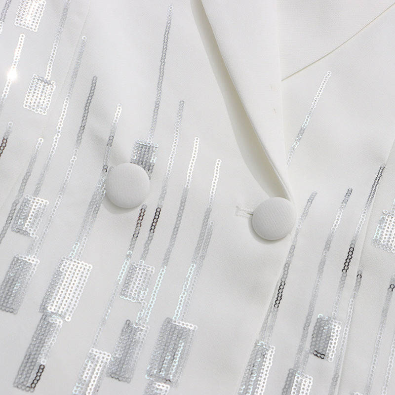 طقم بليزر مصمم خصيصًا ومزين بالترتر - ستيلار