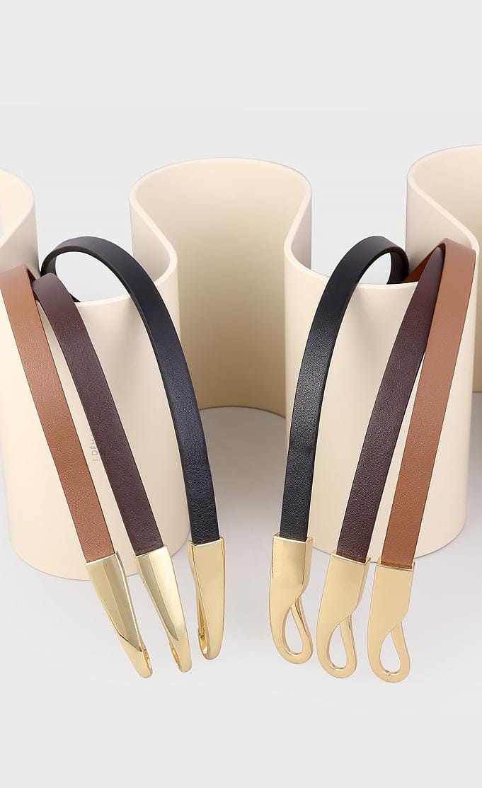 حزام جلدي رفيع بإبزيم ذهبي منحوت - أديل