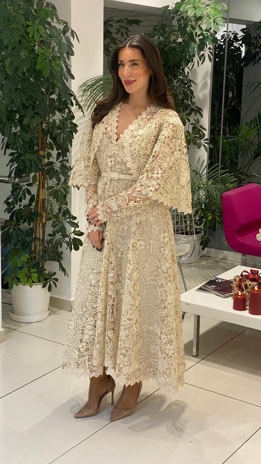lace midi dress with scalloped cape sleeves – SERENA – missodd.com