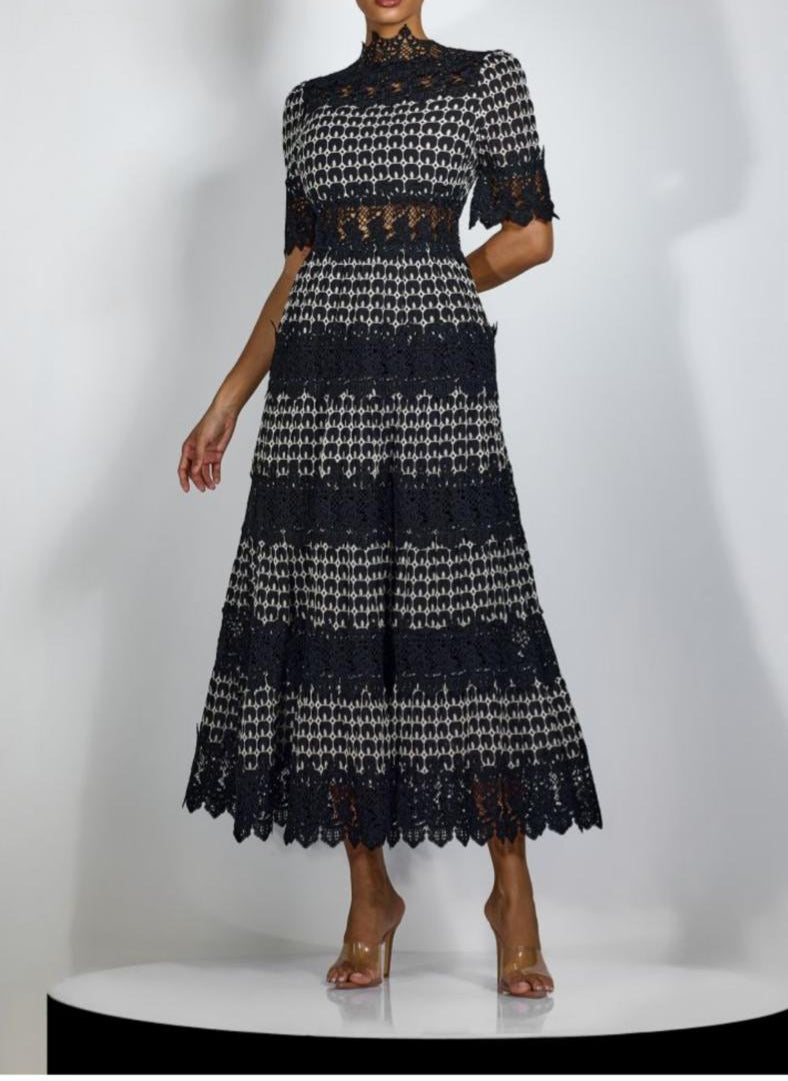 lace panel midi dress with scalloped hem – CELINECI