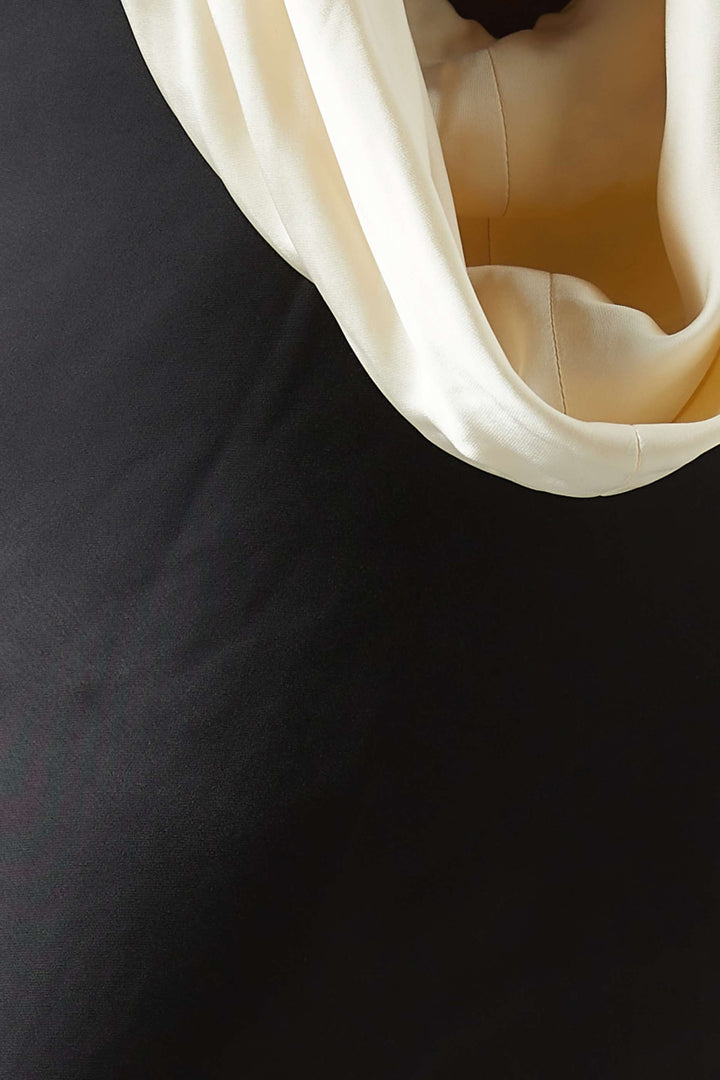 satin column gown with contrast neckline – NOIRE