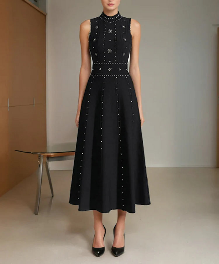 سترة مصممة خصيصًا بخصر بإبزيم وأكمام رفيعة - ميرلوت