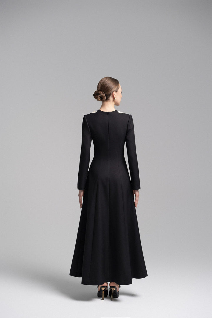 Long-sleeve A-line dress with ruffled lace neckline – VIVIENNE