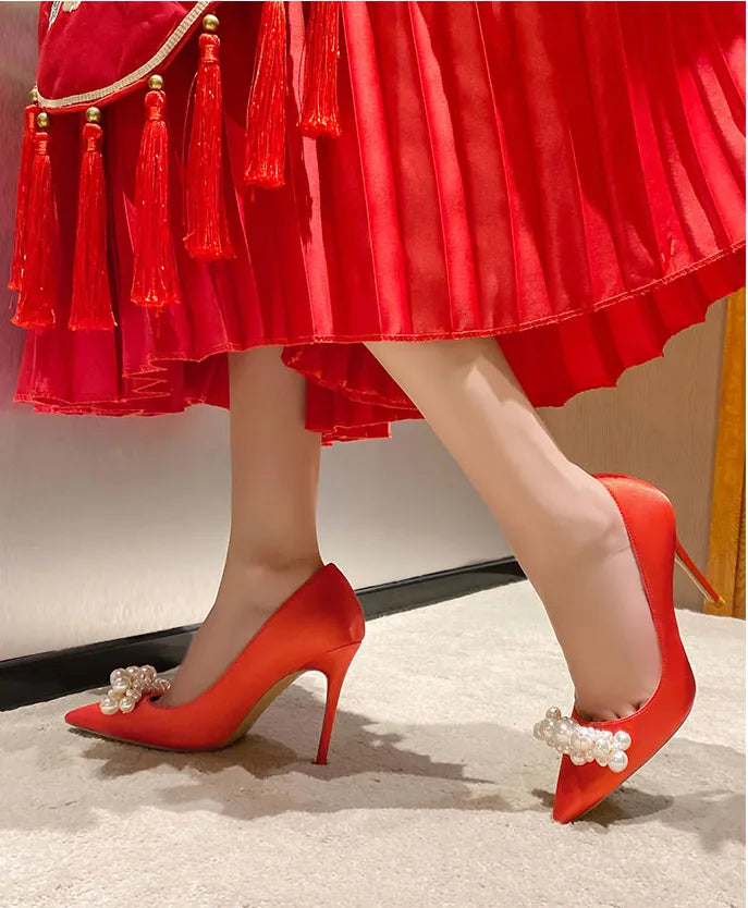 satin pointed-toe heels with crystal leaf embellishment – SERENATA