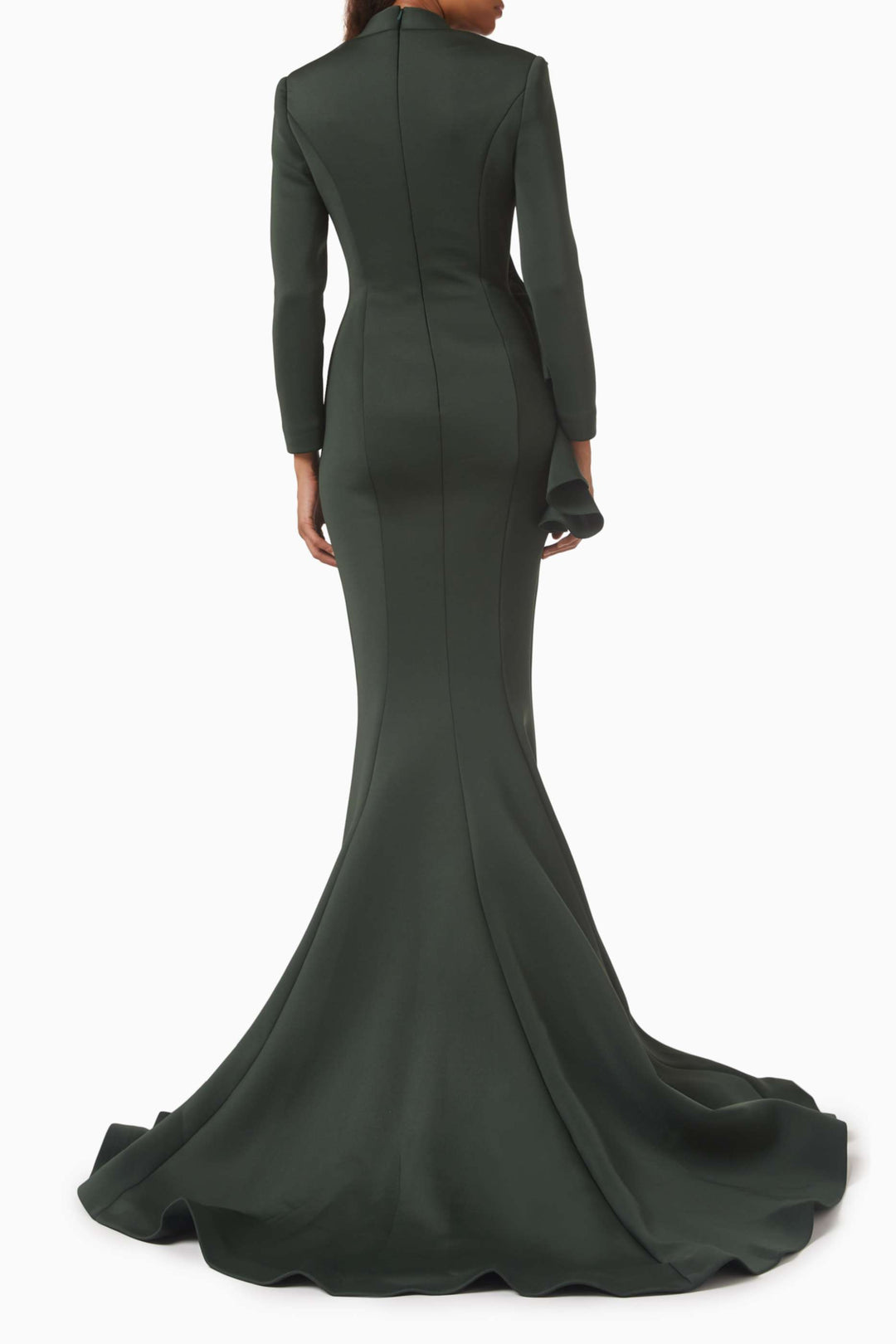 Sculpted ruffle gown with mermaid train – LILORA