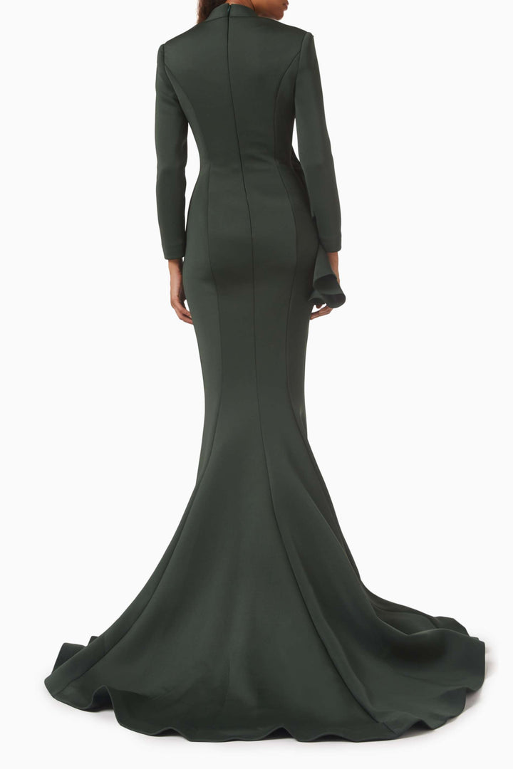 Sculpted ruffle gown with mermaid train – LILORA