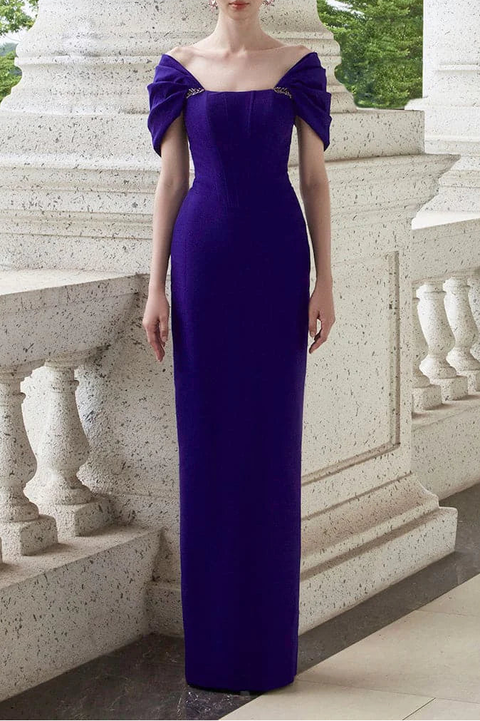 off-shoulder column gown with sculpted draped sleeves – ROYALE