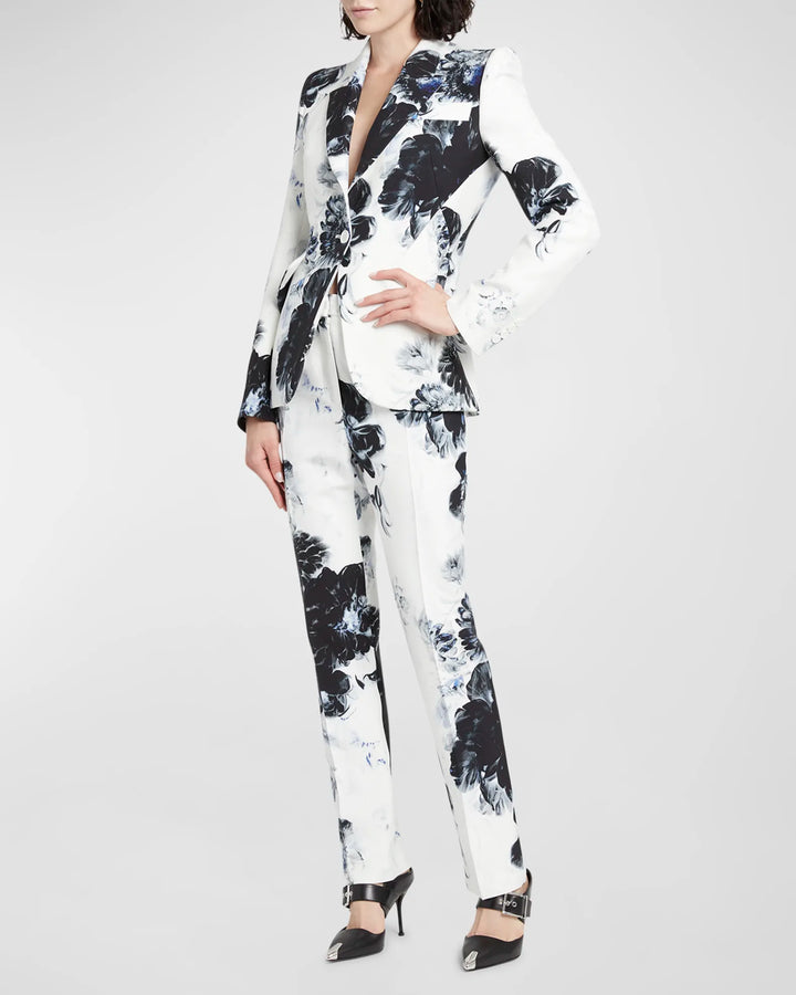 طقم بليزر مُفصّل بطبعة زهور – لافينيا