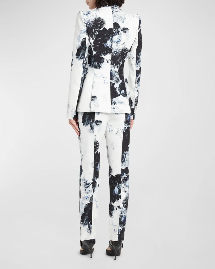 طقم بليزر مُفصّل بطبعة زهور – لافينيا