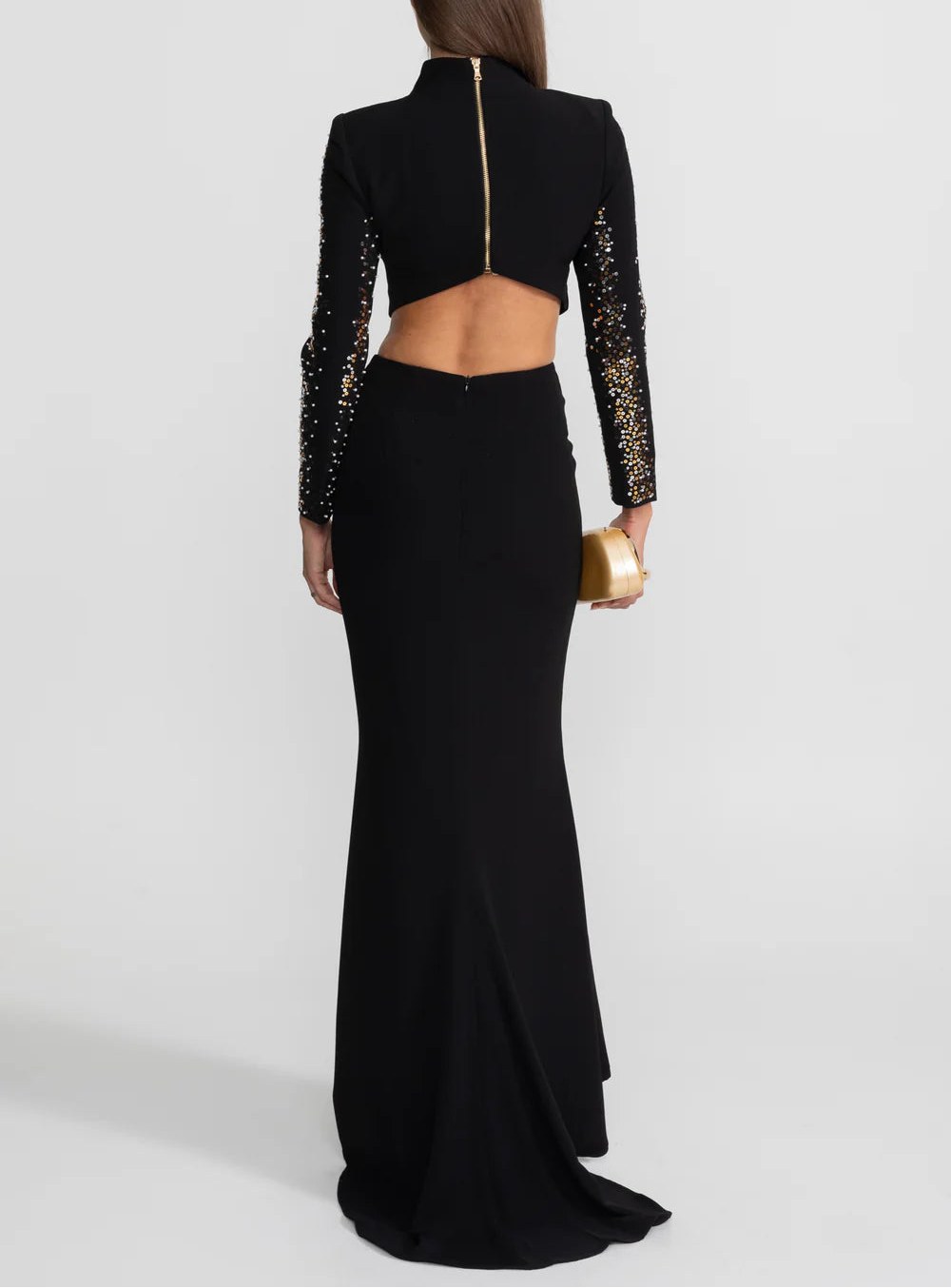 طقم مكون من بلوزة قصيرة مزينة بياقة عالية وتنورة بتصميم حورية البحر - أولوندا