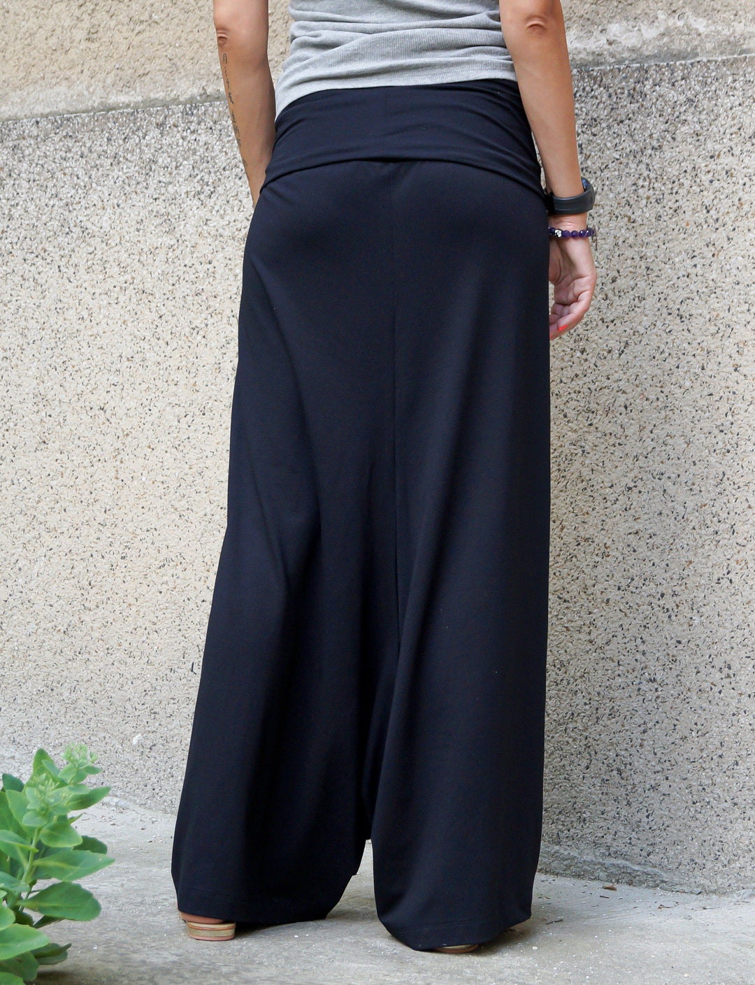 Black loose skirt pants F1482