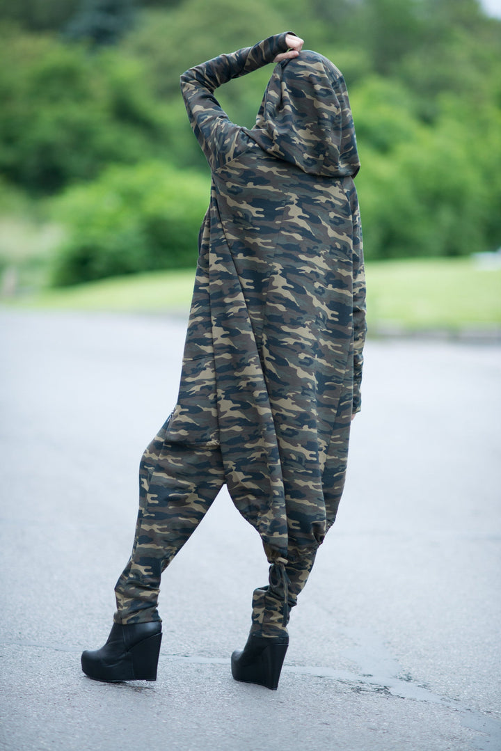 Two pieces Camouflage Urban Style Hooded Outfit, Elegant & Sport Sets