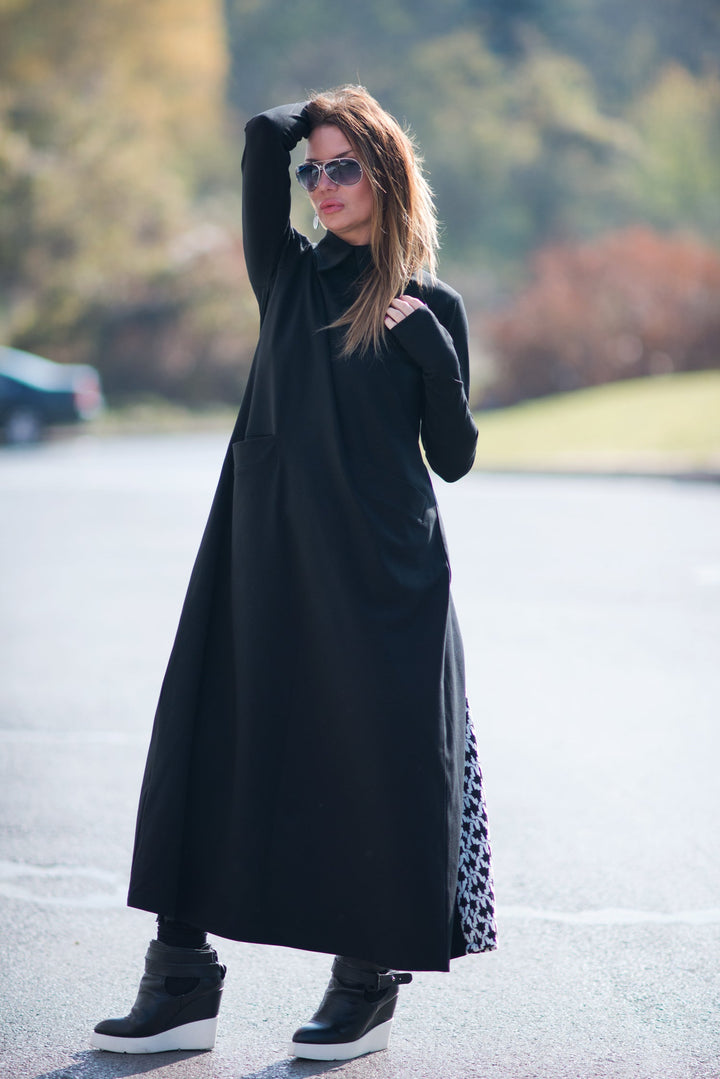 فستان شتوي طويل منقوش طويل الأسود
