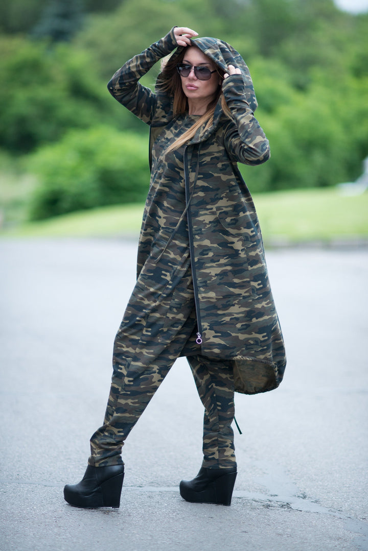 Two pieces Camouflage Urban Style Hooded Outfit, Elegant & Sport Sets