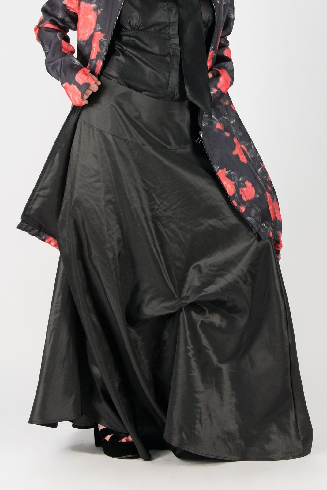 Black Taffeta Stylish Skirt, New Arrival