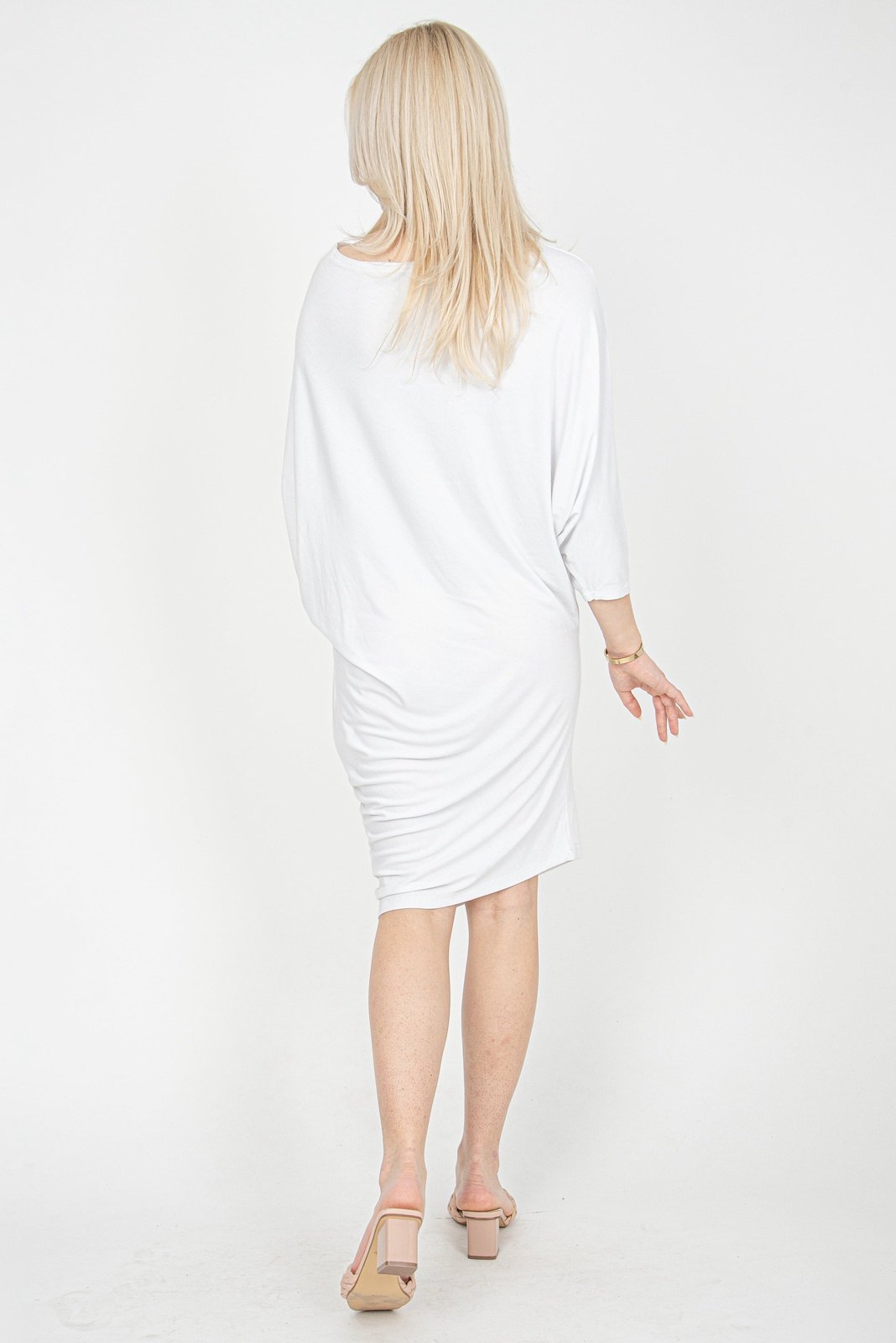 أبيض رايات من فستان الكتف FC1011