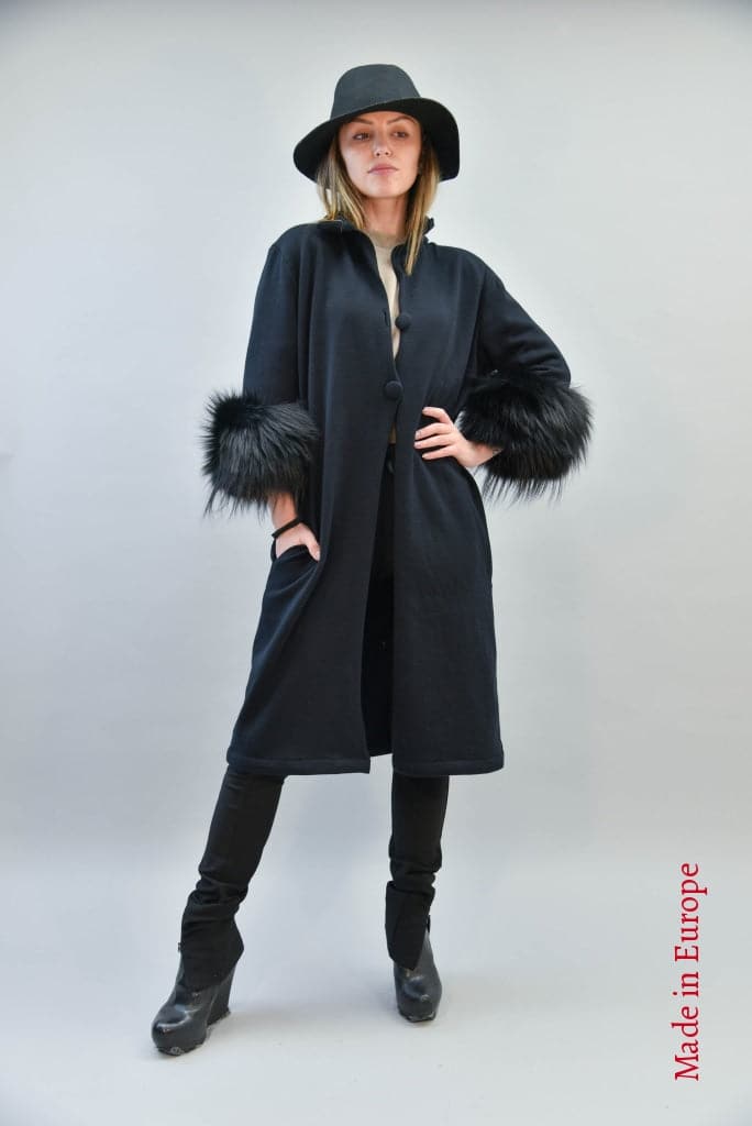 Black Wool Coat With Fox Fur F2178