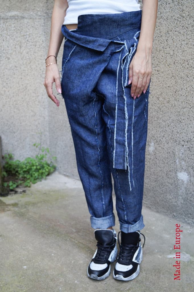 Blue Tapered Linen Pants F1589