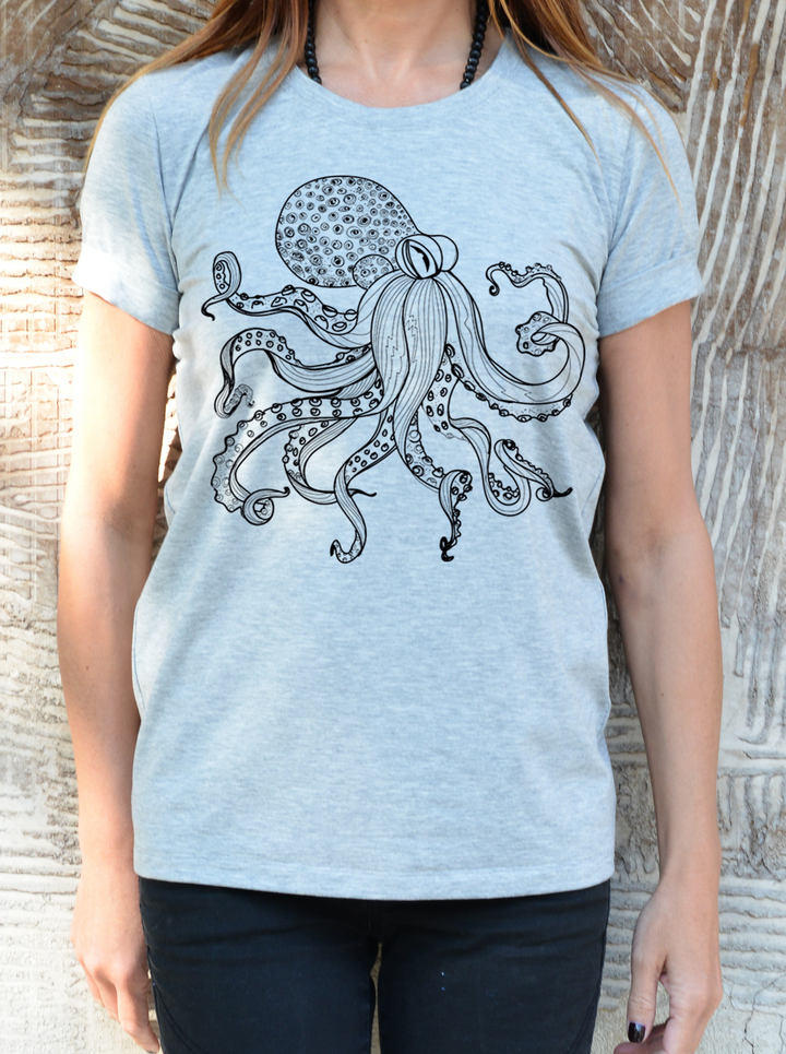 Black Woman Octopus T-shirt, T-shirts