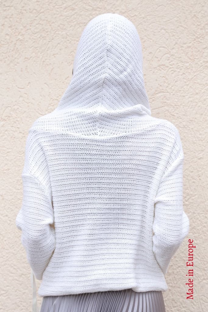 White Hooded Knit Sweater F1555